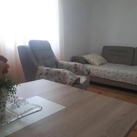 Apartman Ika Πανσιόν Ποντγορίτσα