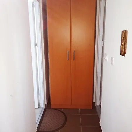 Apartman Ika Πανσιόν Ποντγορίτσα