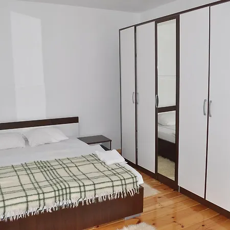 بيت ضيافة Apartman Ika بودغوريتْسا
